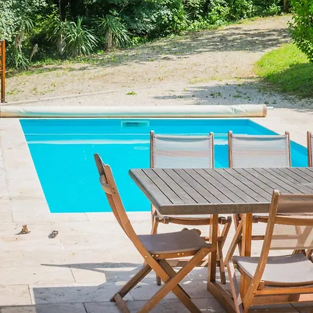Maison Entre Lot Et Correze Panorama Exceptionnel بيت للعطل